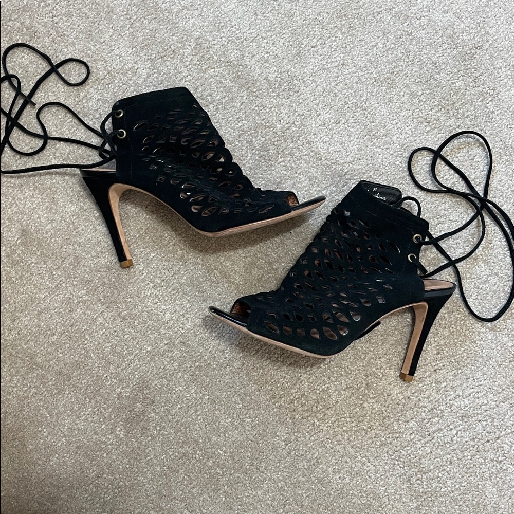 Joie Black Suede Clayton Ankle Tie Cage Sandal 37